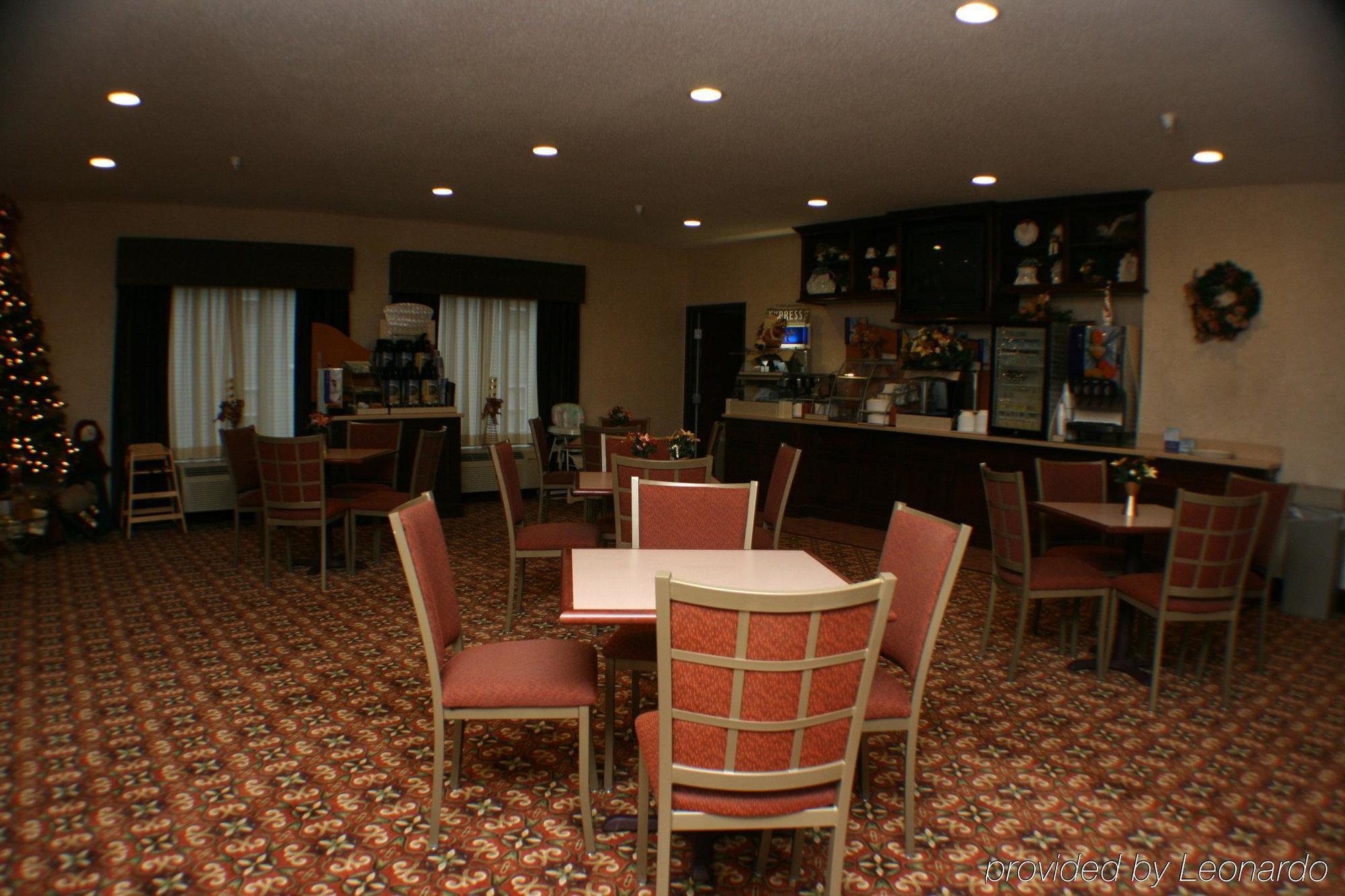 Seasons Inn & Suites Highland Restaurante foto